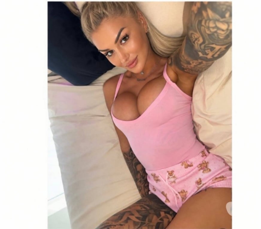 Escorts Cheshire West and Chester Chester - Cheshire West and Chester - Photos for Hi lora just arrived call me🩷