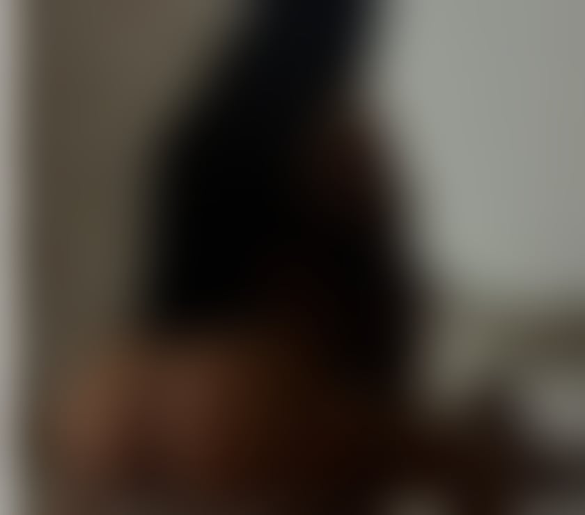 Escorts Nottinghamshire Nottingham - Photos for Hi! I'm a cheerful, sweet, and easy-going woman