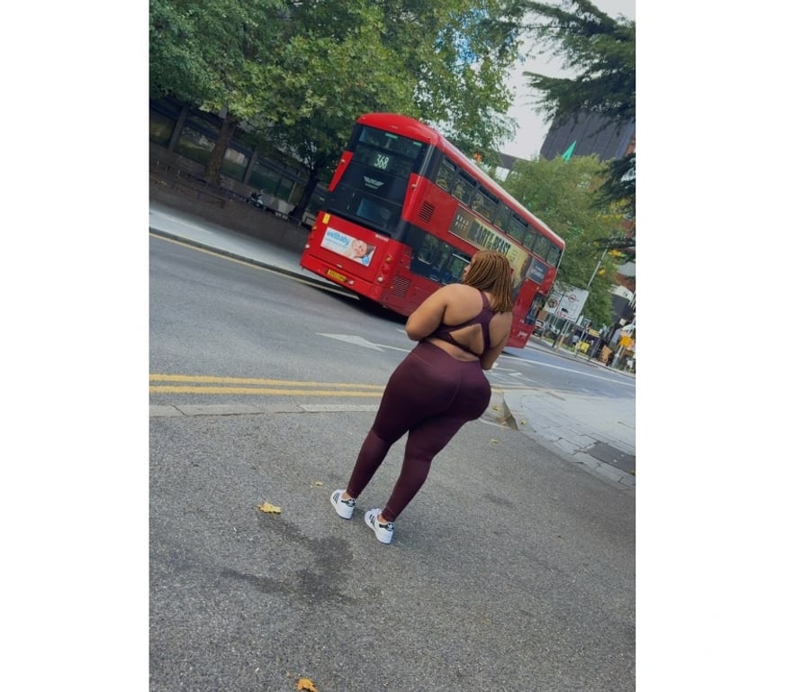 Escorts East London East Ham - East London - Photos for Relaxing b2b massage in Barking