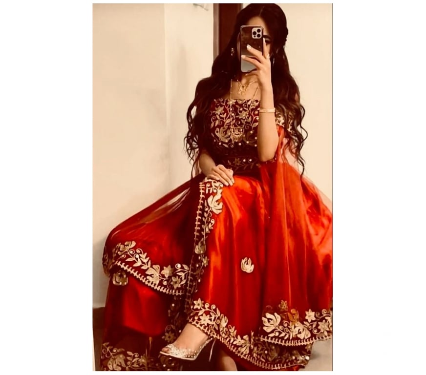 Escorts West Yorkshire Leeds - Photos for ANIKA Hindy ❤️🩷❤️🧡🧡🤍