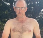 Cranleigh - Waverley — Looking for a bi couple or bi guy to show me bi ways