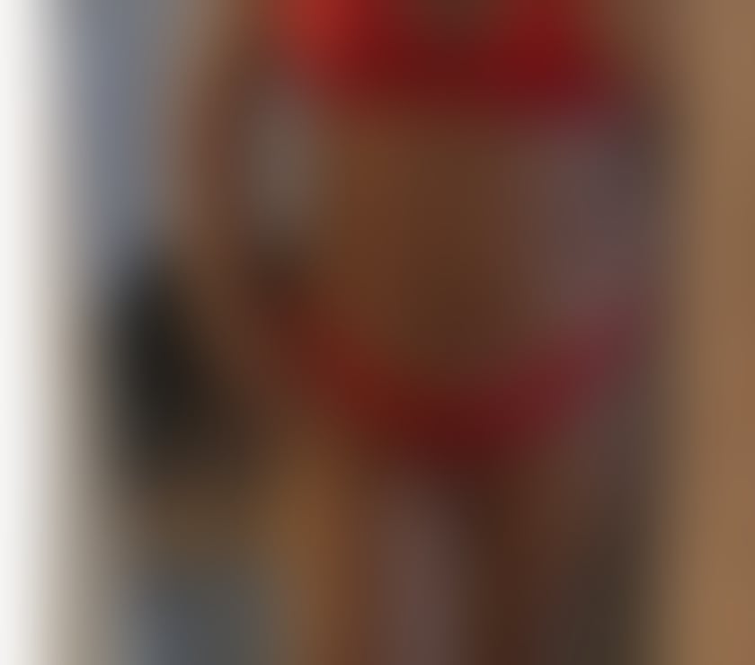 Escorts Tyne and Wear Sunderland - Photos for Curves have effect-English