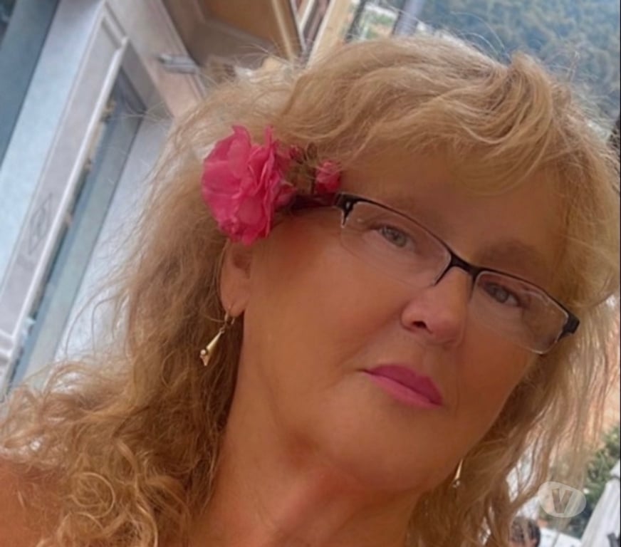 Full body massage West London Hounslow - Photos for Mature Masseuse Yolanda