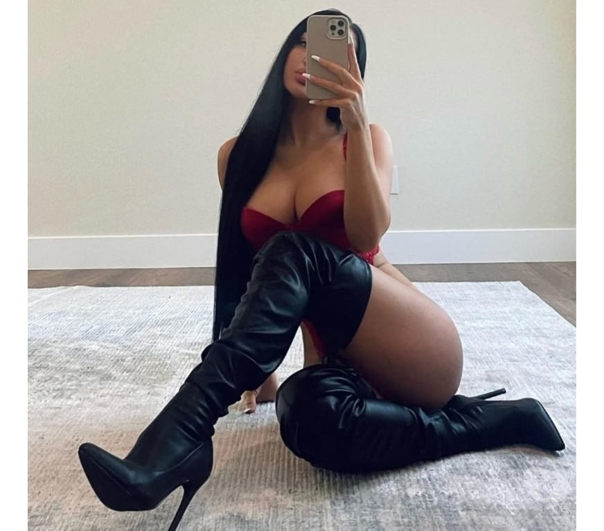 Escorts Greater Manchester Oldham - Photos for Jasmine ♥️incall & outcall ♥️new in town♥️