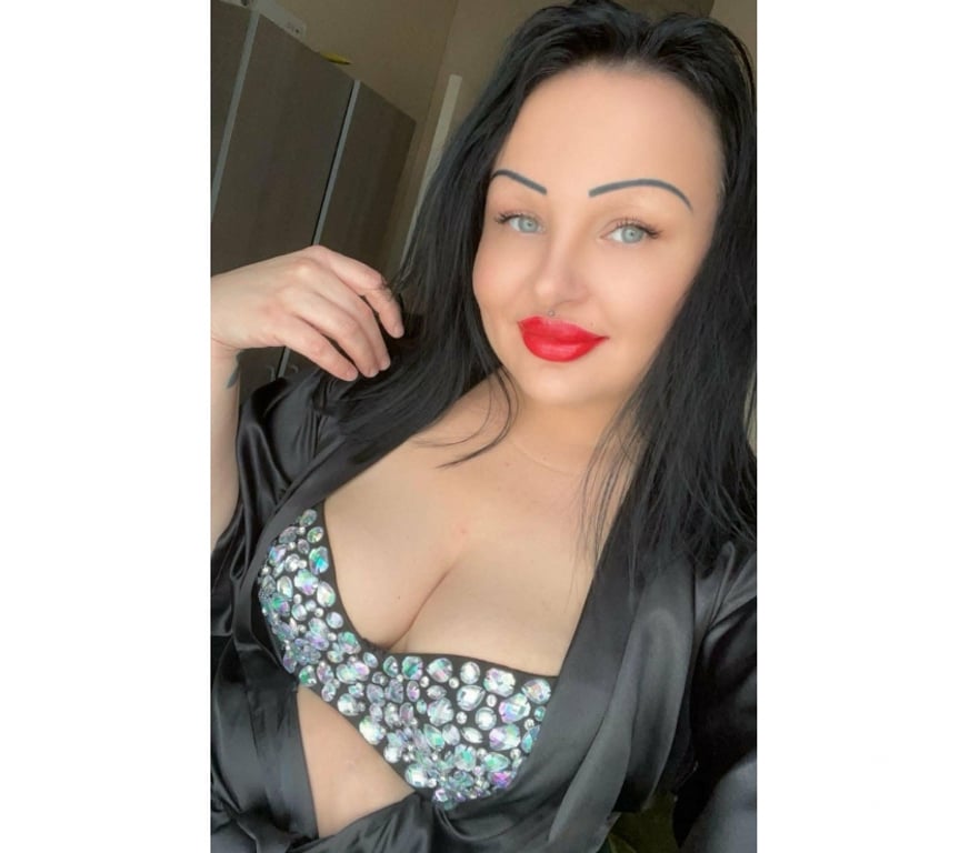 Escorts West London Hillingdon - Photos for SEXY LISA💜BEST SLOPPY BJ OWO 💋BBW