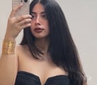 Croydon Town Centre - Croydon — Charming and Articulate Indian Companion in the area.