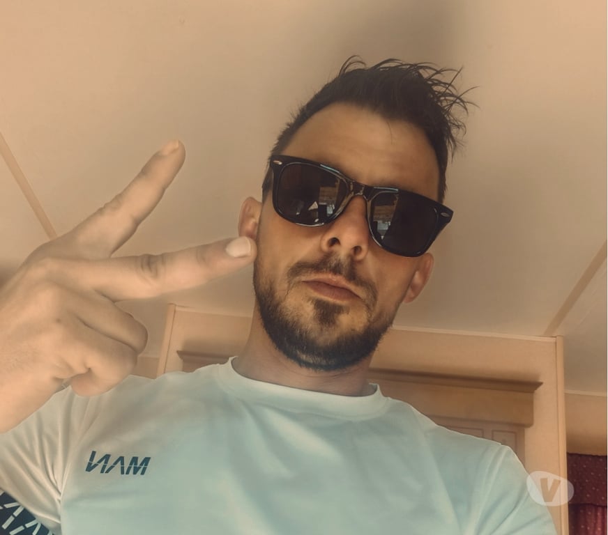 Escorts South East London Catford - South East London - Photos for Lucian here for you