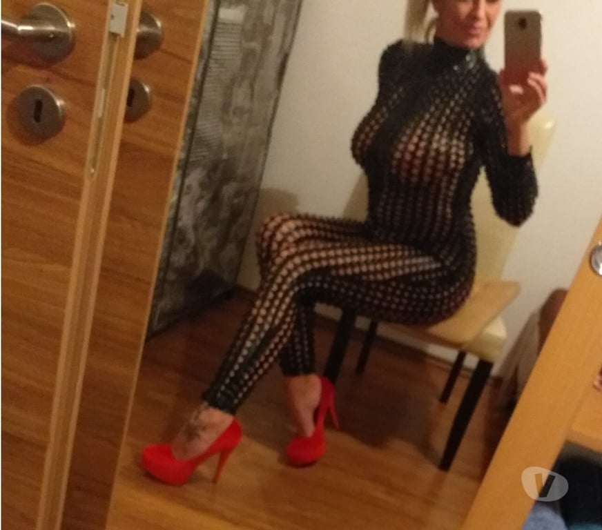 Escorts North London Haringey - Photos for Melanie milf xx