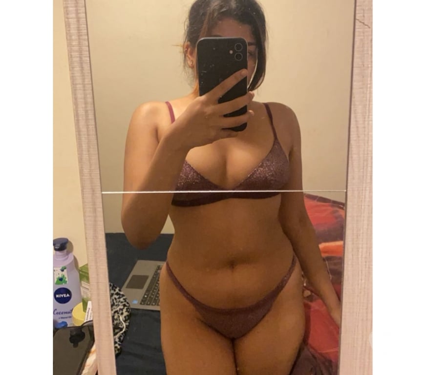 Escorts East London Stratford - East London - Photos for Indian girl in the city