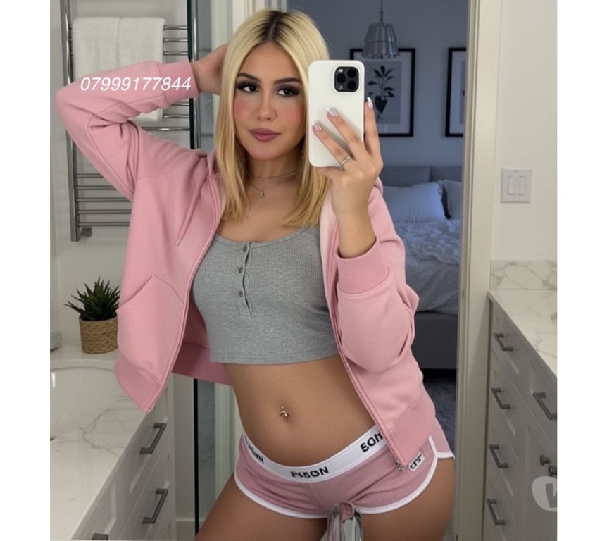 Escorts Dundee Dundee City Centre - Dundee - Photos for 🔞Bombshell Party🥂Baby Face🍭Horny-princess💦