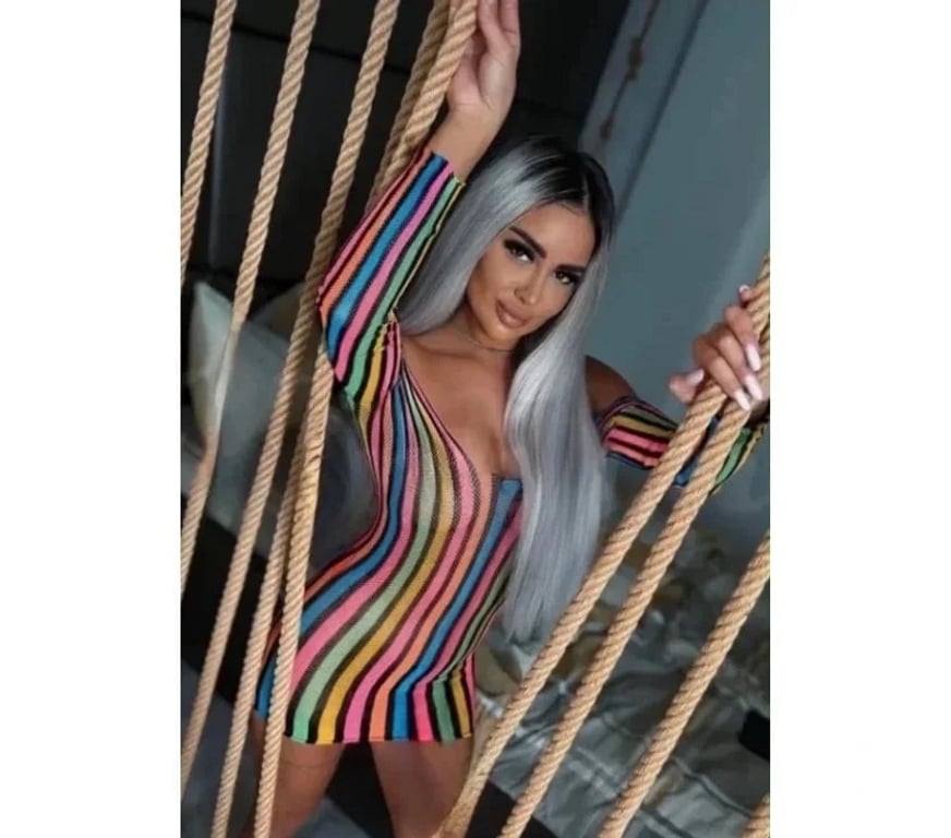 Escorts Wiltshire Swindon - Photos for 🩷Aryana🩷NEW IN TOWN❤️PARTY GIRL ❤