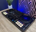 Abbey Road - North West London — Pioneer DDJ-1000 DJ Controller + Odyssey FZGSDDJ1000W1 Fligh