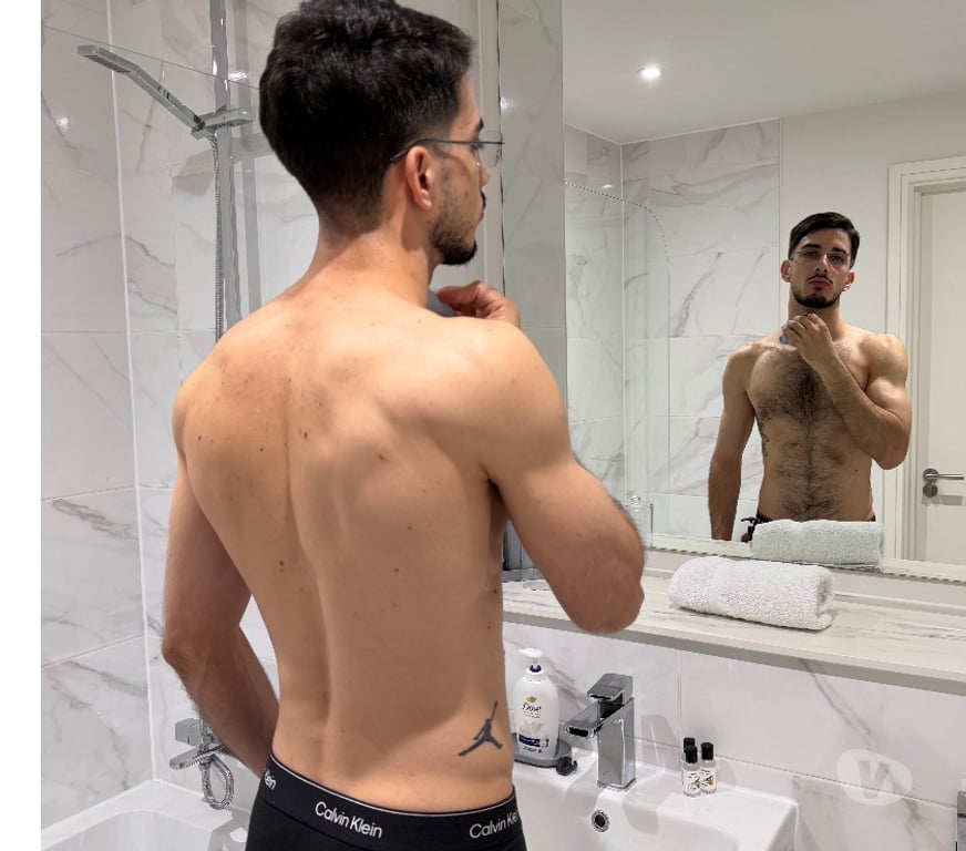  Gay massage West Midlands Birmingham - Photos for Lorenzo Italian Boy XL