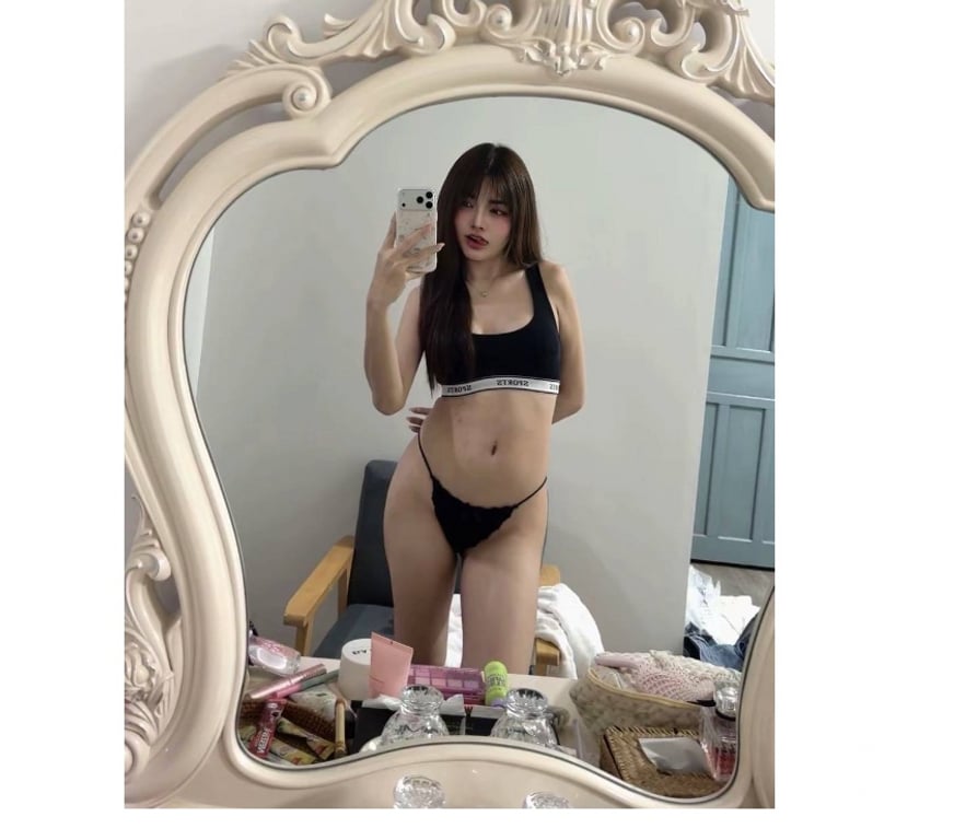 Escorts Surrey Spelthorne - Photos for I am Meena Thai beautiful lady VIP service Real pic