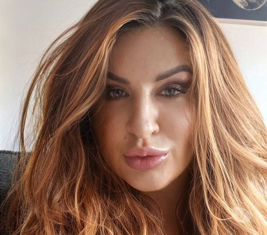 Escorts Aberdeen Aberdeen City Centre - Aberdeen - Photos for Arabic Sasha 🫦 soft curves & a sensual smile ❤️