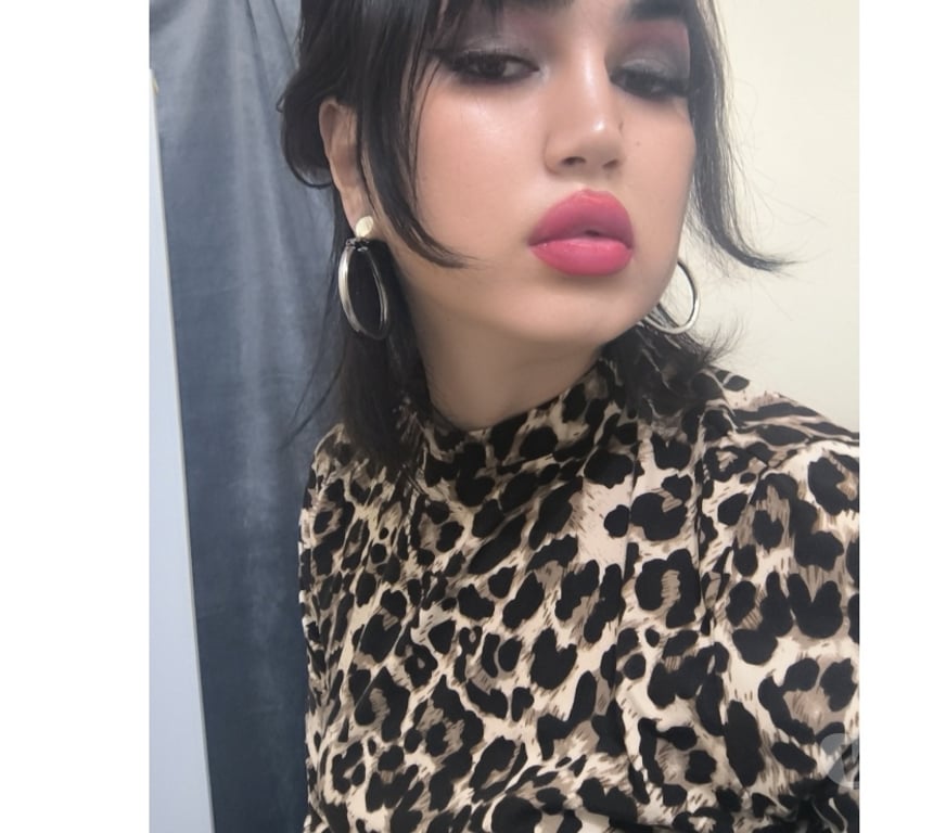 Trans Escorts East London Redbridge - Photos for 8 inches Dominate Russian Lady