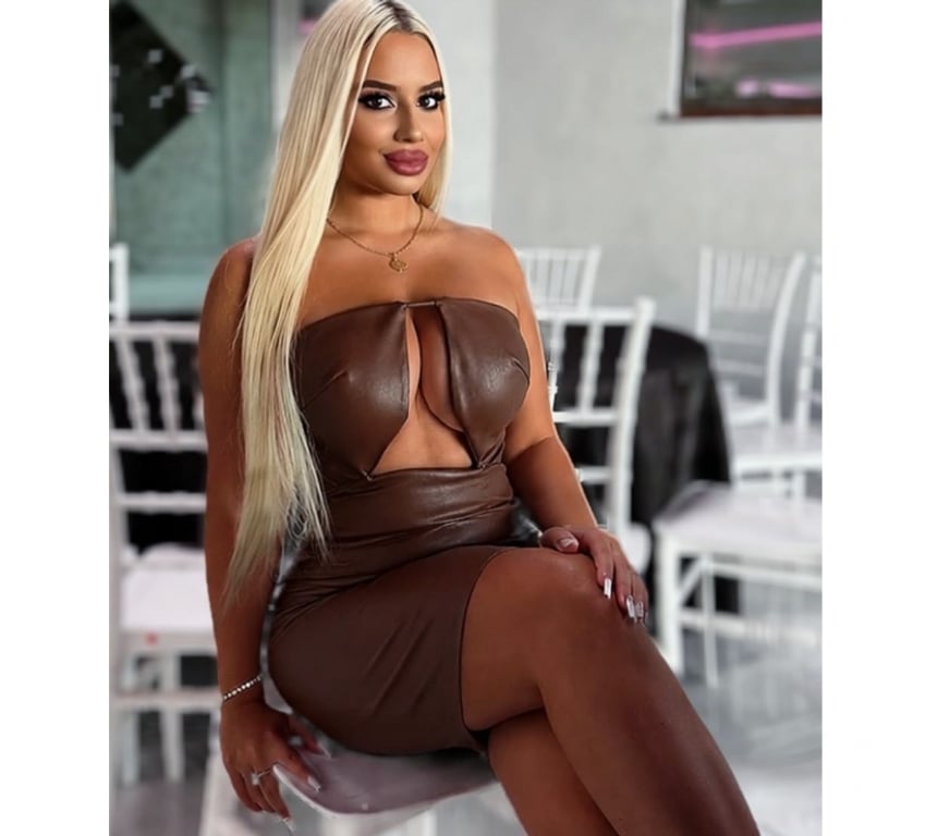 Escorts South West London Imperial Wharf Station - South West London - Photos for The best now maya
