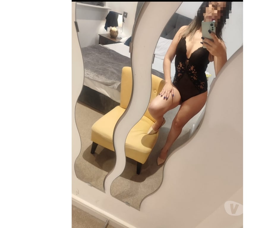 Escorts Surrey Guildford - Photos for Yara party girl Brazilian ❤️‍🔥🇧🇷😍