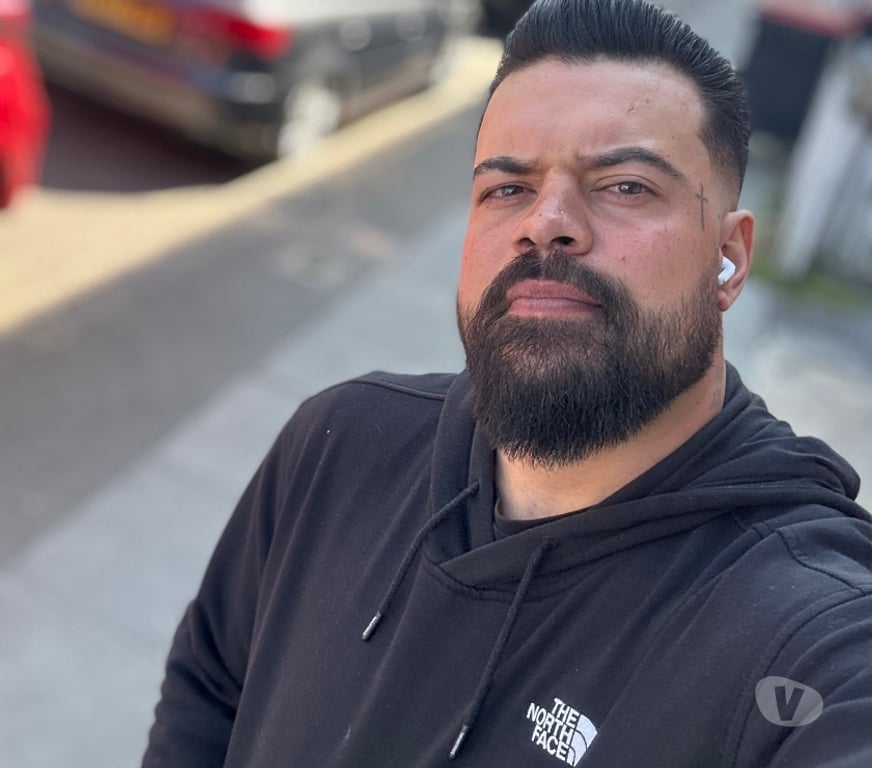  Gay massage North West London West Hendon - North West London - Photos for 🔥STRAIGHT MAN FROM BRAZIL - OUT AND DISCREET🔥
