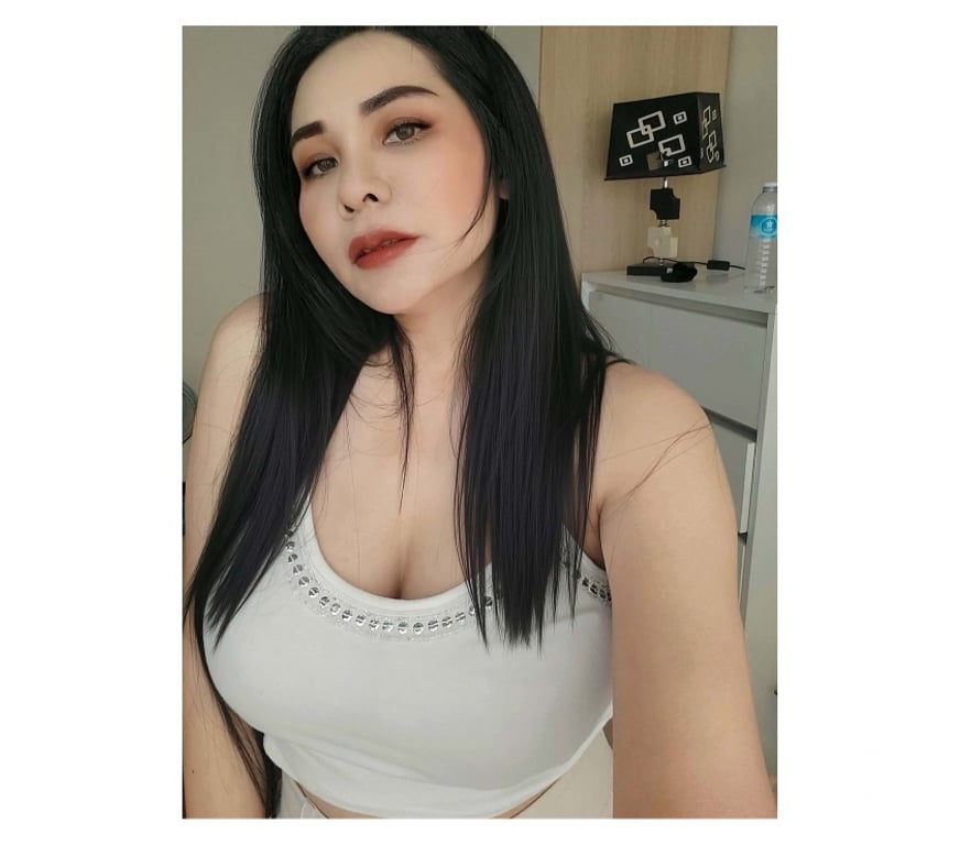 Escorts West Northamptonshire Brackmills Industrial Estate - West Northamptonshire - Photos for Hi guys I’m Thai Amy hot & sexy in town xx