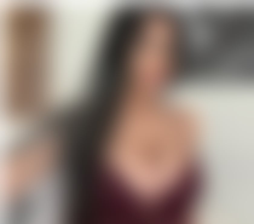 Escorts North London Winchmore Hill - North London - Photos for Delicious, irresistible, curvaceous, Brunette, play mate!!