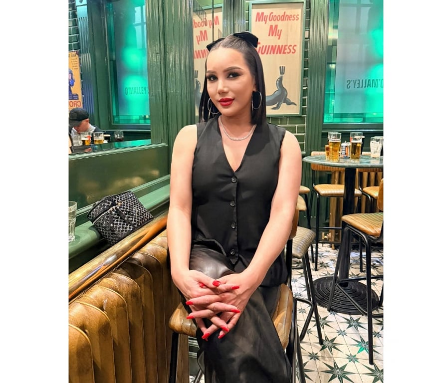 Escorts Bracknell Forest Amen Corner - Bracknell Forest - Photos for Thai Ladyboy In Your Town