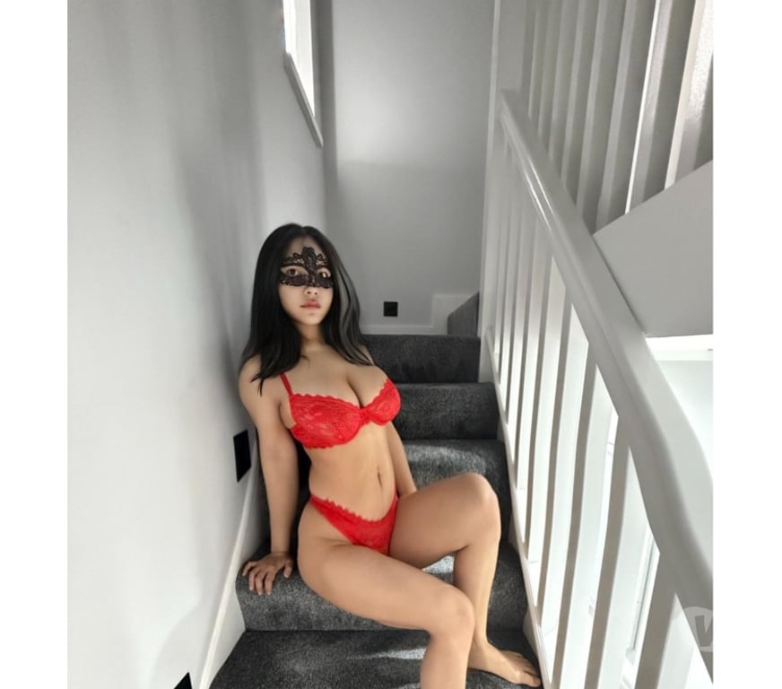 Escorts Peterborough Peterborough City Centre - Peterborough - Photos for Hot Thai girl 💯 % Real Picture Big Tits 38D