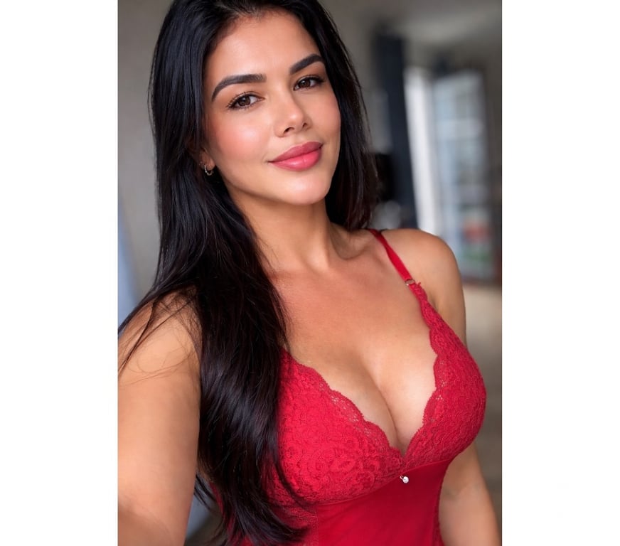 Escorts Oxfordshire Oxford - Photos for 🇧🇷🔥Dina 🔥🇧🇷 Luxury Latina beautiful Party