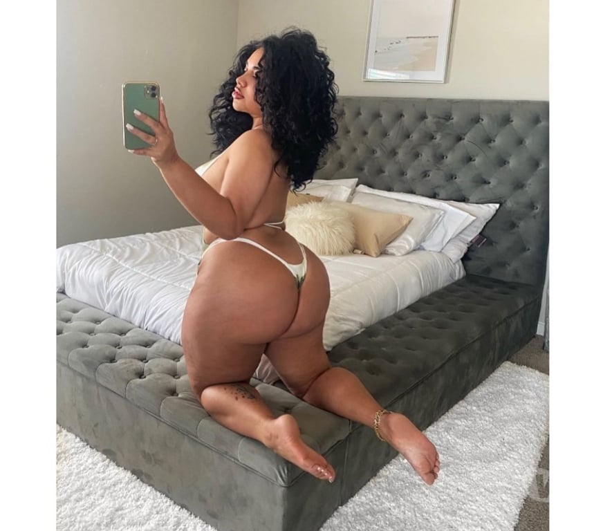 Escorts Slough Slough Town Centre - Slough - Photos for A-Levels Service 😍😍🥰👄Very Naughty Ebony