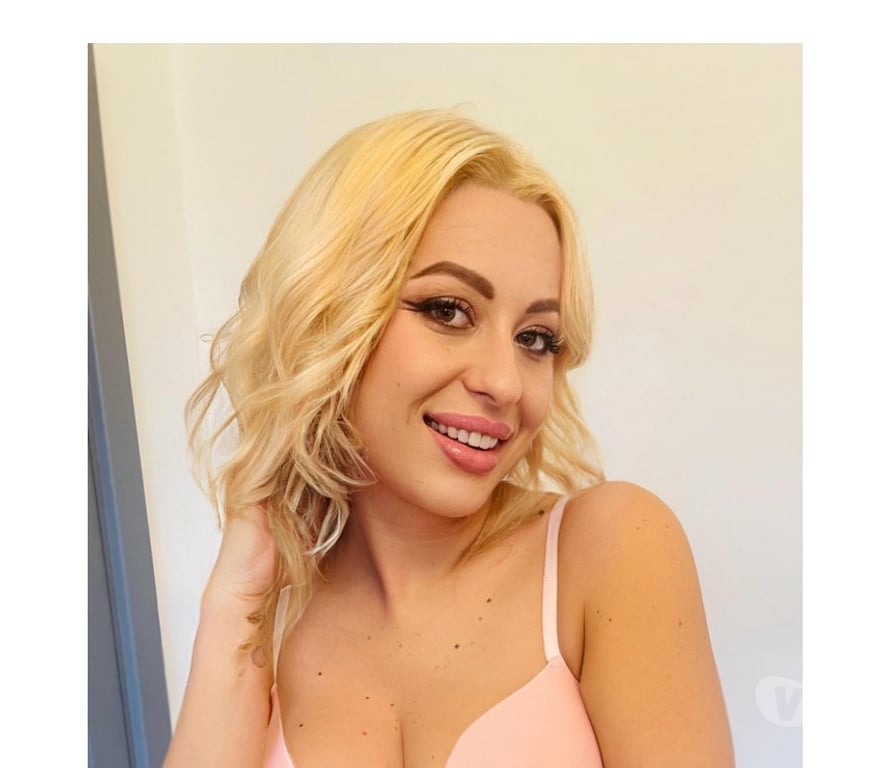 Escorts North West London Willesden - North West London - Photos for 🩷🩷Sweet Mia🩷🩷