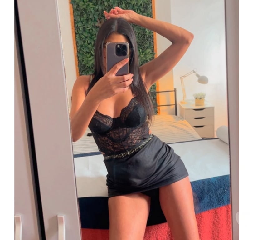Escorts East London Stratford Station - East London - Photos for BRAZILIAN EROTIC MASSEUSE
