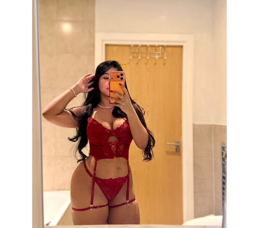 Escorts Surrey Guildford - Photos for CARLA SEXY BRAZILIAN 💛🇧🇷🔥