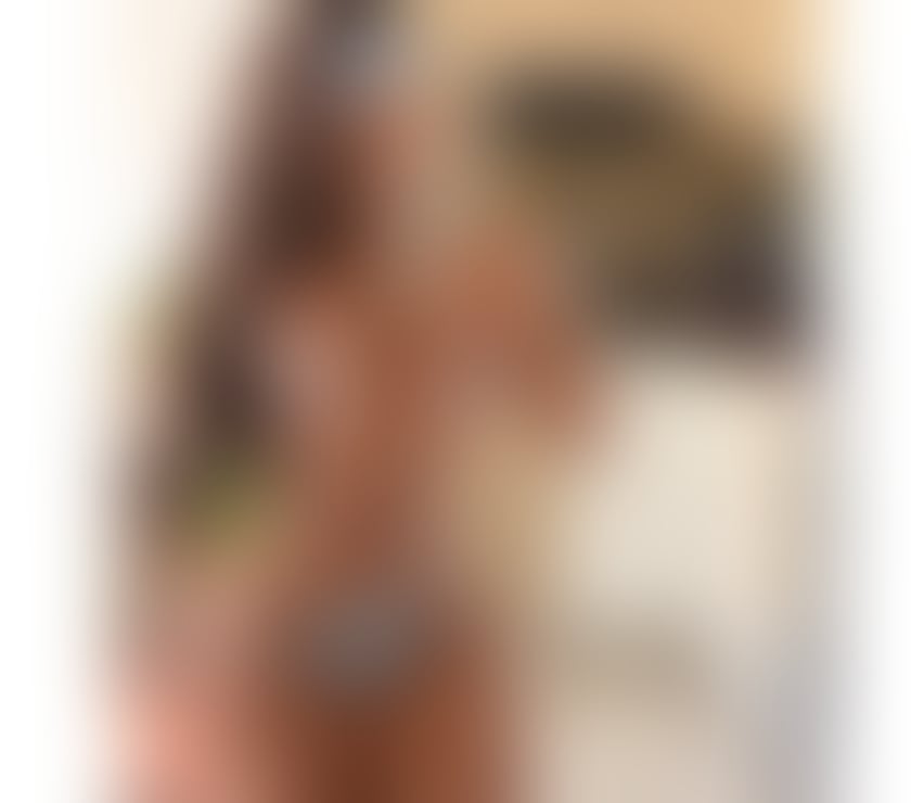Available on WhatsApp 🌶️🙏 LAURA 👠