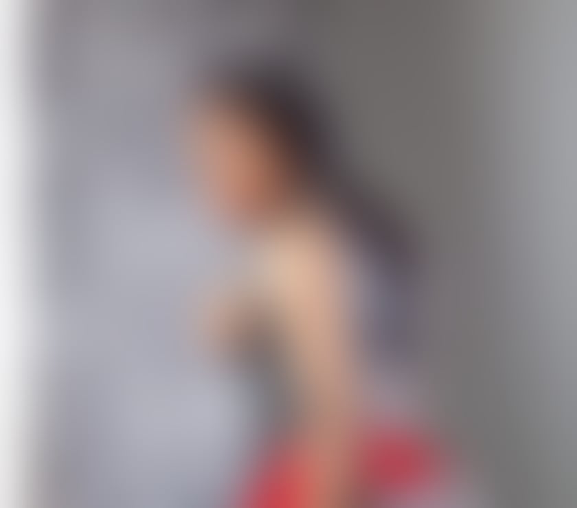Escorts South West London Sutton - Photos for Naughty Colombian transsexual completes huge endowment