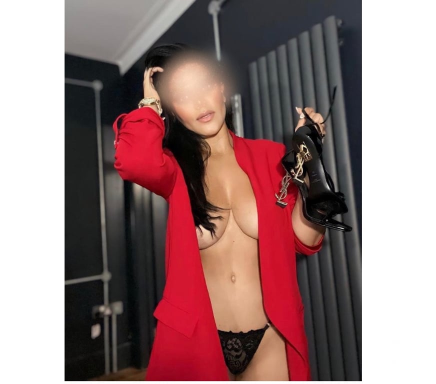 Escorts Buckinghamshire Milton Keynes - Photos for MEL FOXER PARTY GIRL INCALL & OUTCALL