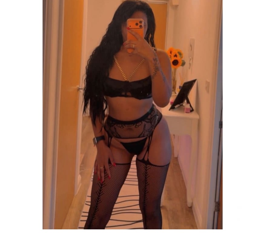 Escorts Cambridgeshire Huntingdonshire - Photos for Izabella 🇧🇷candy and hot girl🔝gfe💋party