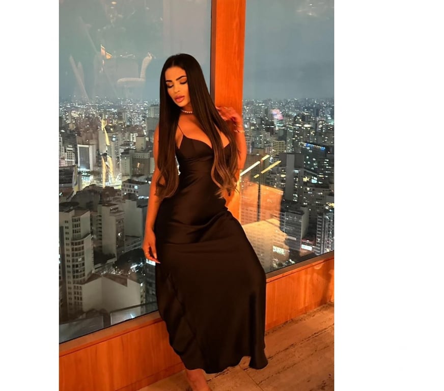 Escorts South East London Church Street Station - South East London - Photos for 🔥Pretty brunette 🍑 ready for a lovely evening🎀💕