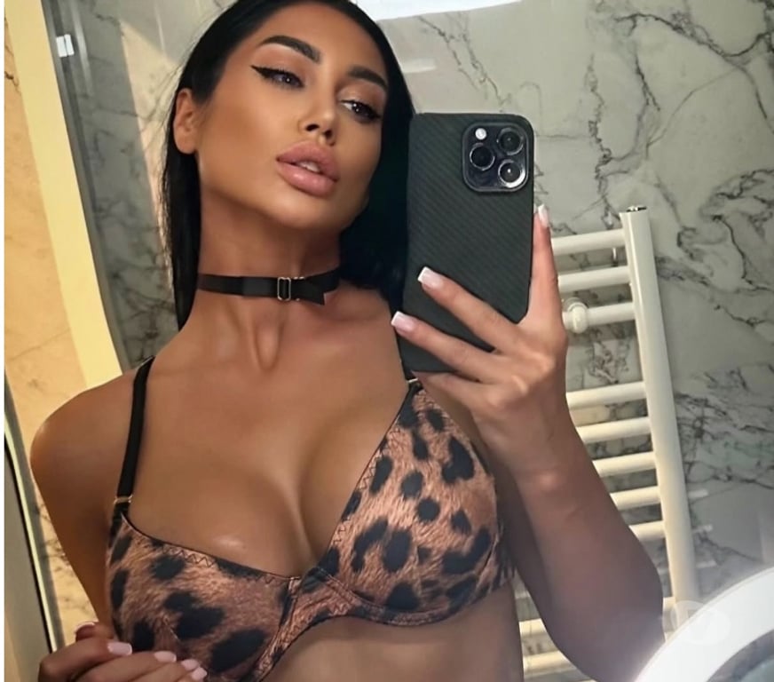 Escorts York York City Centre - York - Photos for Partygirl🥰HOT AND INDEPENDENT🤞🏼BigAss&Boobs Real
