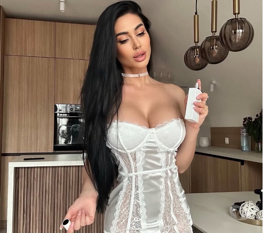 Escorts York York City Centre - York - Photos for Partygirl🥰HOT AND INDEPENDENT🤞🏼BigAss&Boobs Real