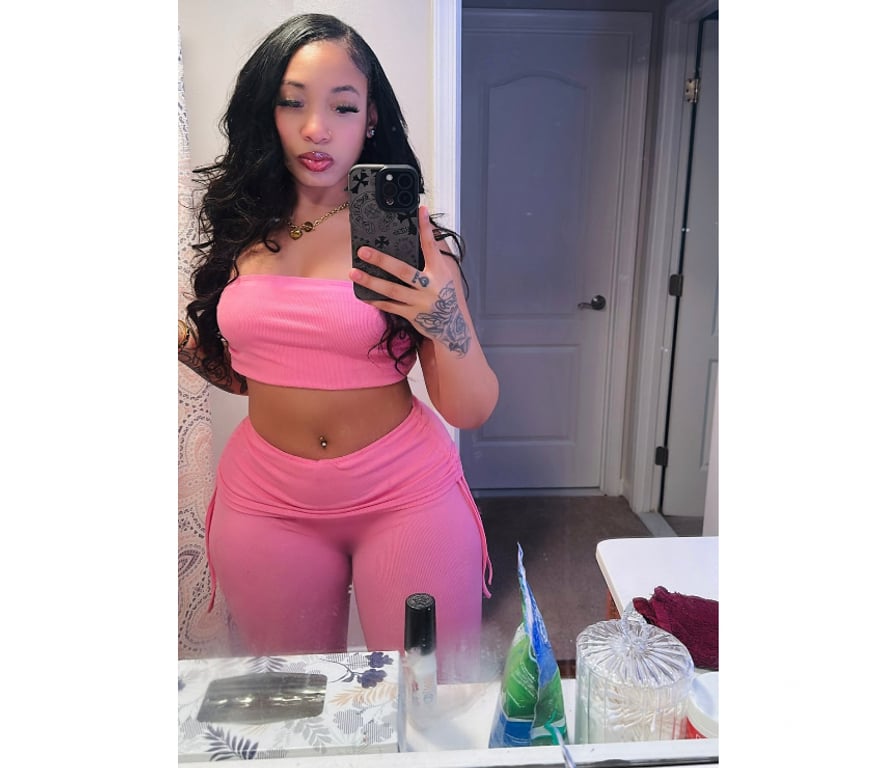 Escorts North West London Camden - Photos for CRIS! Your Favorite HOT GFE Latina