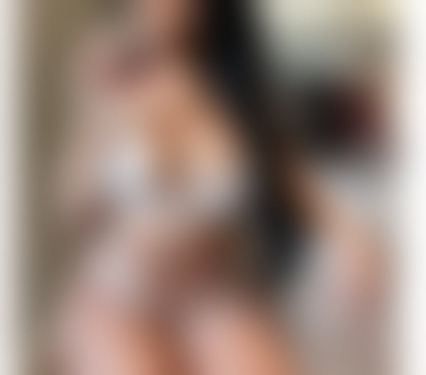 Bellingham - South East London — PARTY THICK BABE LAST WEEK IN TOWN