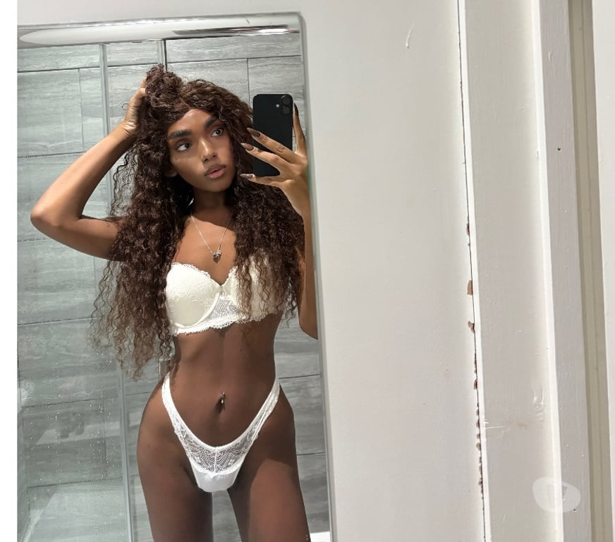 Trans Escorts Bedfordshire Central Bedfordshire - Photos for Samira BBC 🔥🔥