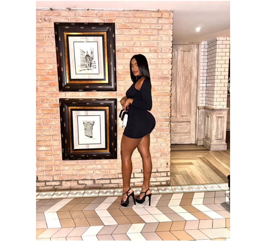 Escorts West Northamptonshire Northampton - West Northamptonshire - Photos for ❤️Isabella Hot Latina🌺Party and GFE❤️