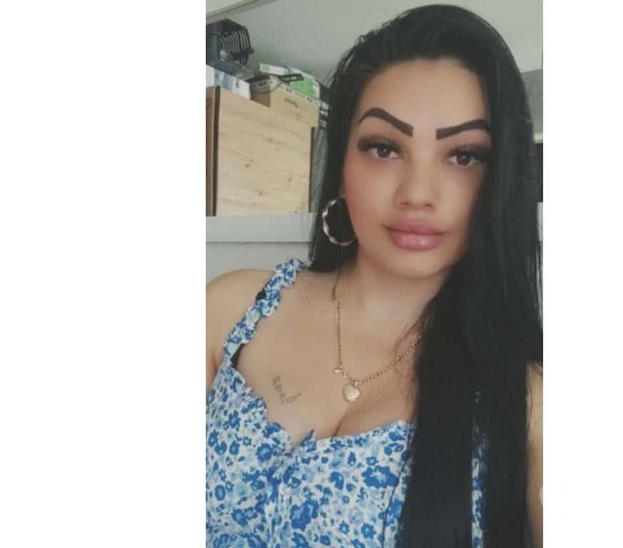 Escorts North London Enfield - Photos for Hi am aliz back enfield