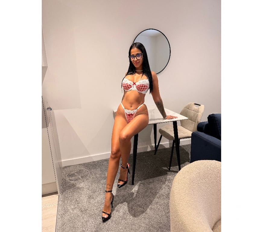 Escorts West Midlands Birmingham - Photos for JULIA PARTY 🇧🇷 💯 REAL - AVAILABLE FOR YOU 🔥