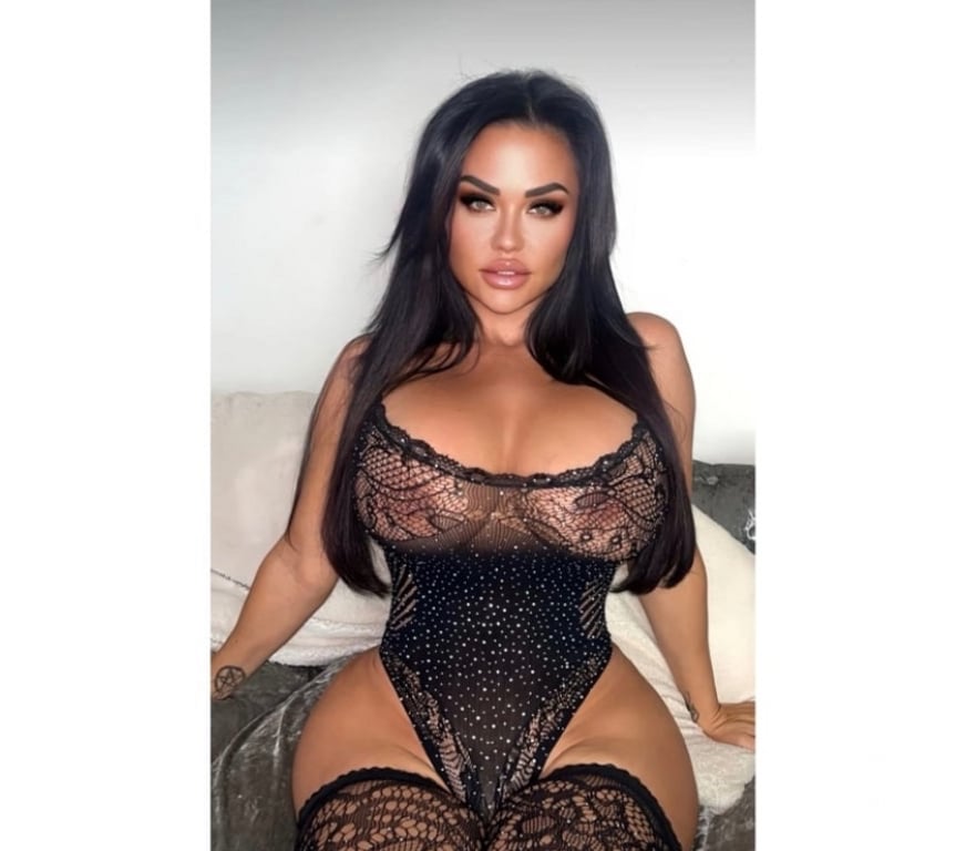Escorts North London East Finchley - North London - Photos for LARIZAT GIRL BRAZILIAN REAL PHOTO FULL SERVICE