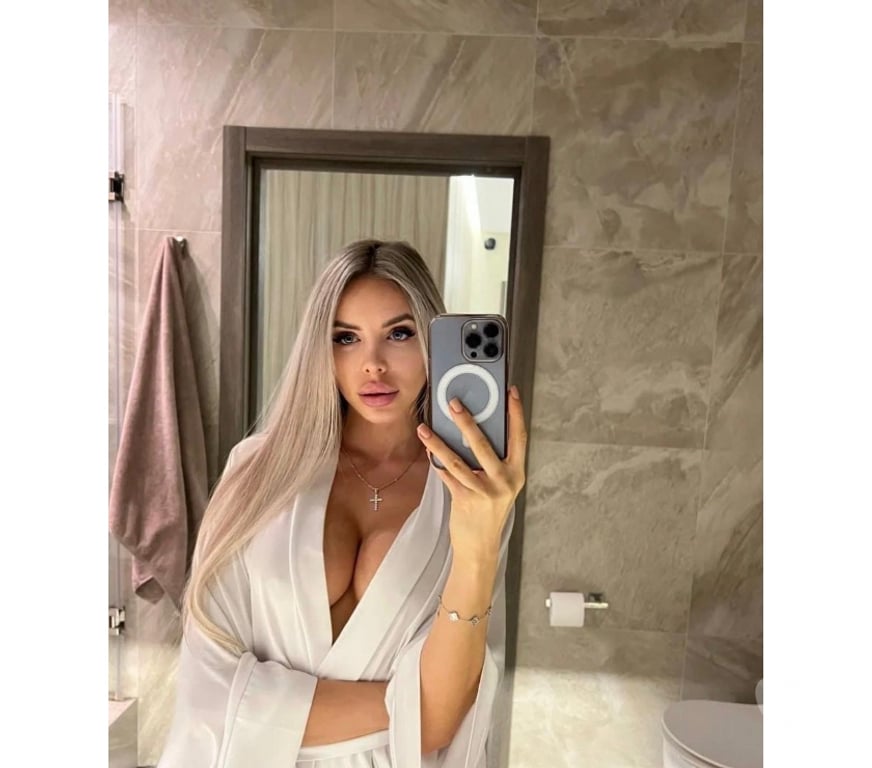 Escorts East London Plaistow Station - East London - Photos for Londry 🔥new in town