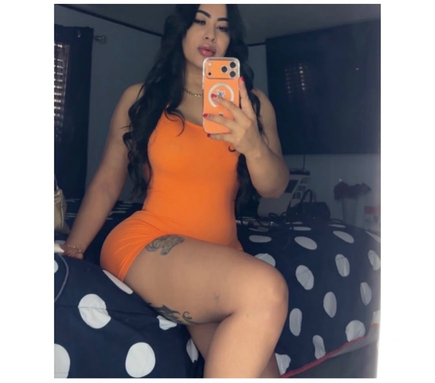 Escorts West Yorkshire Leeds - Photos for Sweet, naughty, and ready to spoil you