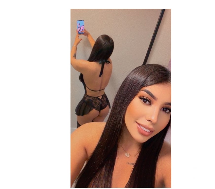 Escorts West Yorkshire Leeds - Photos for Penelope 😈 Big Tits 💋 New Girl 🔥No rush 😍