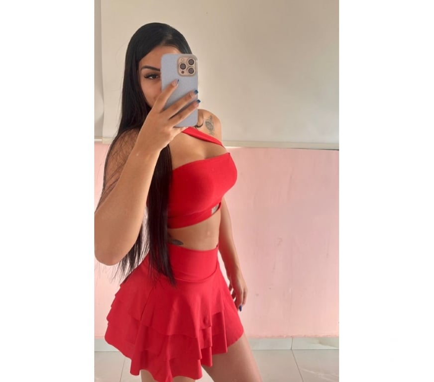 Escorts Reading Reading Town Centre - Reading - Photos for LUCY, AVAILABLE NOW IN RG1 FOR FEW DAYS !!!